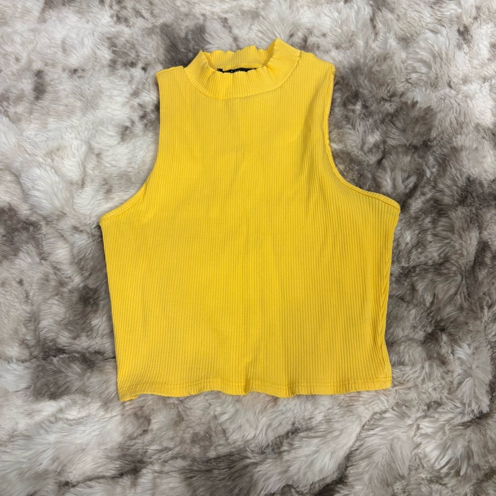 21 Saints Bright Yellow Sleeveless Cropped Ribbed Mock Neck Top Sz M